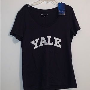 YALE CHAMPION T SHIRT